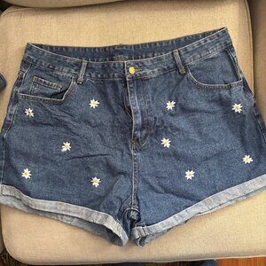 Shein Sunflower Jean Shorts PLUS SIZE